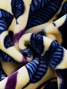 Diseños de estilo español Decorativo Cozy Fuzzy Raschel manta de tiro Manta cálida de peso pesado para dormitorio Manta de tiro - Product Image 4