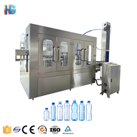 Machine de remplissage automatique de petites bouteilles d'eau, système compact d'embouteillage PET pour ligne de production d'eau potable