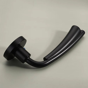 Manija de Puerta Redonda Negra Mate con Cerradura, Manija Interior con Acabado Negro Mate, Palancas Mecánicas Simétricas - Product Image 6