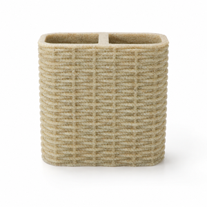 Ensemble d'accessoires de salle de bain en résine tressée style ferme, finition beige chaud, motif panier tressé - Product Image 5