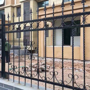 Cercas Decorativas <span class=keywords><strong>de</strong></span> Hierro Forjado y Acero Galvanizado <span class=keywords><strong>de</strong></span> Fácil Instalación <span class=keywords><strong>para</strong></span> Jardines, Villas, Áreas <span class=keywords><strong>de</strong></span> Piscina, Sitios <span class=keywords><strong>de</strong></span> Construcción y Uso Doméstico - Product Image 1