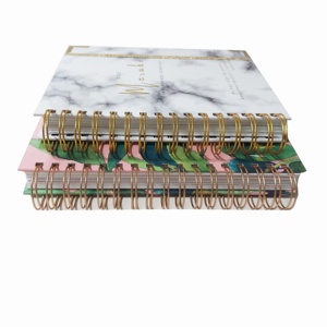 Muestra Gratuita, ODM/OEM, Diario de Estudio Bíblico Personalizado en Espiral, Impresión de Cuadernos A4 A5 con Pestañas - Product Image 2