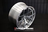 Jantes forgées sur mesure en 2 pièces à rayons fendus, finition Gunmetal poli, à déport progressif, 5x114.3, 20 et 21 pouces pour Nissan GT-R R35
