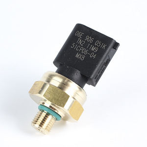 Sensor de Presión de Aceite 06E 906 051K para Uso Automotriz en A6 A4 A8 - Product Image 3