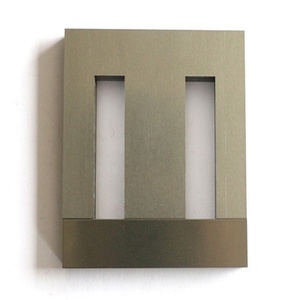 Hoja de acero de silicio eléctrico no orientado con baja pérdida de hierro más vendida, núcleo de transformador de 4 agujeros, laminación EI - Product Image 1