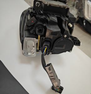 Vendita Diretta dalla Fabbrica Fari allo Xeno Modificati per <span class=keywords><strong>Audi</strong></span> <span class=keywords><strong>A3</strong></span> 2017-2020 - Aggiornamento da Versione Base ad Alta Gamma Plug-in Diretto Condizioni Nuove - Product Image 6