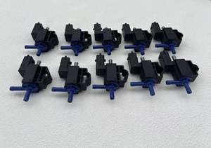 Turb Ocharged Control Electrovanne Pour Dart <span class=keywords><strong>2013</strong></span> Jeep Renegade 2015-2017 <span class=keywords><strong>Fiat</strong></span> 500 04627297AB - Product Image 2