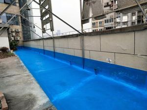 Revêtement d'étanchéité pour toitures en élastomère polyuréthane à base de solvant, super résistant à l'usure, prêt à être expédié - Product Image 4