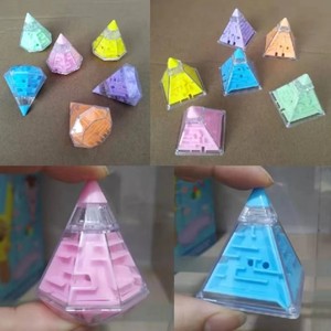 Vente en gros de mini cubes magiques 3D en forme de labyrinthe, jouet de puzzle à roulettes, prix d'usine, cadeau promotionnel pour enfants et adultes - Product Image 2