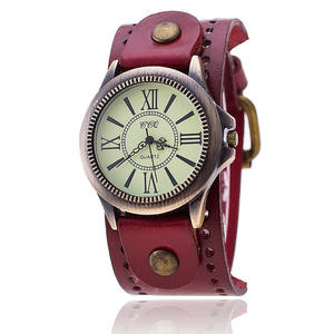 Reloj de Cuero Estilo Punk Vintage, Analógico de Cuarzo, Unisex, Correa de 25.5 cm, Luminoso, Caja de Aleación de 12 mm de Grosor, Cristal Revestido, Cierre Oculto - Product Image 3
