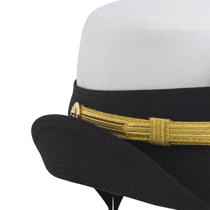 Casquette <span class=keywords><strong>d</strong></span>'uniforme <span class=keywords><strong>d</strong></span>'<span class=keywords><strong>officier</strong></span> <span class=keywords><strong>de</strong></span> <span class=keywords><strong>marine</strong></span> blanche personnalisée <span class=keywords><strong>de</strong></span> haute qualité pour femme avec broderie métallique et protection solaire – Vente en gros - Product Image 5