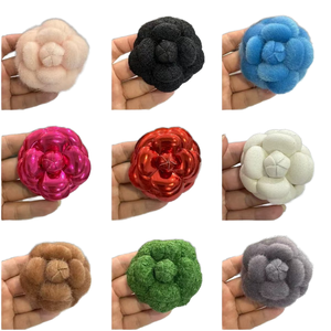 <span class=keywords><strong>XG</strong></span> Haut de gamme, ensemble de broches corsage en cuir PU, style 'Petit Vent Parfumé', bijoux fleur de camélia pour enfants avec épingles - Product Image 1