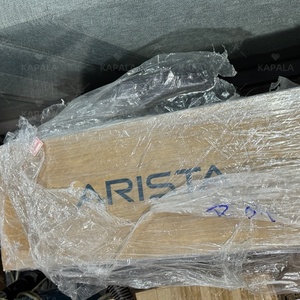 Switch Arista DCS-7280SR-48C6-R con 48 puertos SFP+ de 10GB, 6 puertos QSFP de 100GB, flujo de aire B-F y función POE - Product Image 6