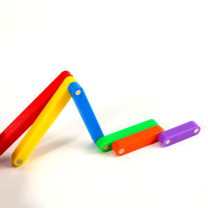 Outil pédagogique de démonstration de polygones magnétiques - Product Image 2