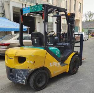 Usado para montacargas diésel Komatsu de 3T con bomba, motor y caja de cambios - Aplicación original de restaurante en Japón, 1 año de garantía - Product Image 3