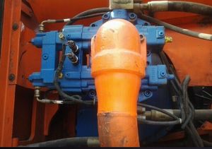 Excavadora de cadenas Daewoo Doosan DH500lc-7 usada, año 2023, 50 toneladas, origen Corea, buen estado, motor, caja de cambios y cojinetes Doosan - Product Image 4
