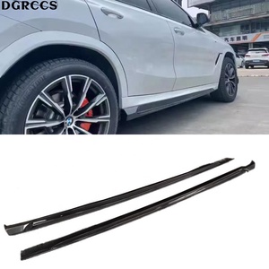 สเกิร์ตข้างคาร์บอนไฟเบอร์แท้ รุ่น LD สำหรับ G06 ปี 2020-2024 ปีกข้าง - Product Image 1