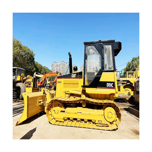 Bulldozer d'occasion CAT D5C Caterpillar avec moteur et roulement, modèle 2019 - Product Image 5