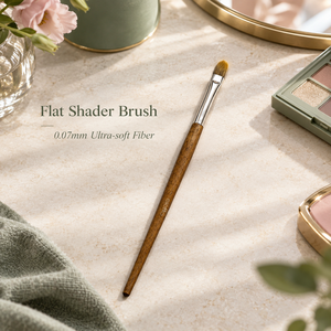 Pinceau de maquillage professionnel à poils plats avec fibres ultra-douces de 0,07 mm, virole en aluminium épaissie et manche en bois de bouleau de qualité supérieure - Product Image 2