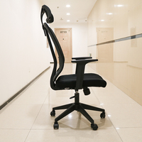 Chaise de Direction Moderne à Dossier Haut avec Appui-tête Réglable, Support Lombaire, Design Ergonomique en Maille, pour Bureau à Domicile, Pivotante en Métal Chromé et Bois