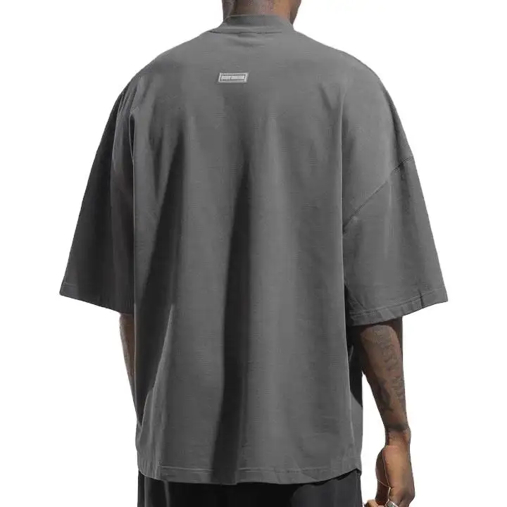 T-Shirt Oversize in cotone a mezza manica pesante dal Design di lusso T-Shirt Vintage pesante con collo a lupetto Oversize Hip-hop pesante da uomo