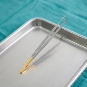 Pinzas Quirúrgicas para Tejidos de 17.5cm, Acero Inoxidable, 1x2 Dientes, Instrumento Manual con Certificación CE Clase I, Uso Cardiovascular y Torácico - Product Image 2