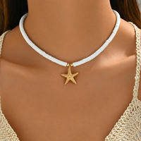 Collier ras du cou bohème en perles d'argile polymère blanches avec pendentif étoile de mer dorée, chaîne de cou d'été pour la plage, bijoux de mode unisexe pour hommes et femmes