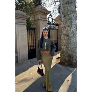 เสื้อแจ็คเก็ตหนังงูสีกากี Anna แบบสั้น มีฮู้ด ปักโลโก้ได้ ไซส์ใหญ่ บุขนสัตว์ โพลีเอสเตอร์ สำหรับฤดูใบไม้ร่วง ฤดูใบไม้ผลิ ฤดูหนาว ไซส์ XL - Product Image 2