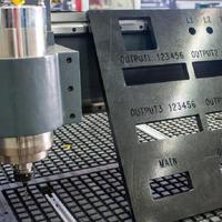Routeur CNC à 3 axes K45MT-2030 largement utilisé pour la sculpture sur bois
