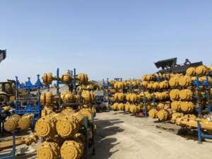 คุณภาพสูงในราคาโรงงานอะไหล่รถตักล้อยาง 42B0257 <span class=keywords><strong>XGMA</strong></span> 956 ไฟหน้าซ้ายรวม - Product Image 3