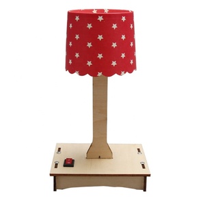 Lampe <span class=keywords><strong>de</strong></span> <span class=keywords><strong>table</strong></span> en bois colorée DIY pour l'expérimentation scientifique et <span class=keywords><strong>la</strong></span> création manuelle des élèves du primaire – Modèle <span class=keywords><strong>de</strong></span> jouet à assembler - Product Image 1