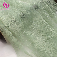 Nouvelle Arrivée Tissu en Dentelle Brodé de Paillettes Florales Multicolores en Tulle Transparent Respirant Français pour Robes de Mariée et de Soirée