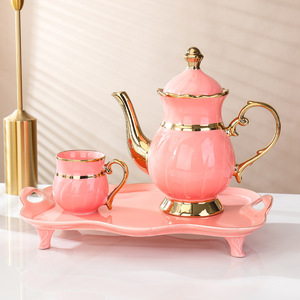 Ensemble de vaisselle nordique en céramique, plateau élégant et de grande valeur, théière créative peinte à l'or pour usage domestique, vente en gros du fabricant - Product Image 4