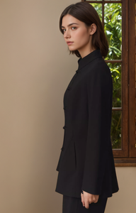 Женская куртка с воротником-лягушкой - Product Image 4