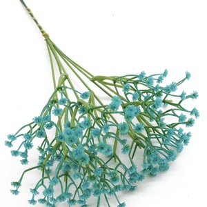 Ramo de Flores Artificiales de Baby's Breath Blancas de Plástico para Decoración de Bodas, Hogar, Restaurantes y Hoteles - Product Image 4
