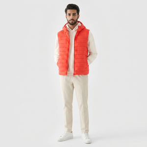 Gilet matelassé sans manches en toile pour homme OEM, léger, respirant, séchage rapide, style urbain décontracté, pour l'extérieur - Product Image 1