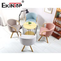 Tables basses rondes en métal et MDF de style moderne Ekintop pour salon