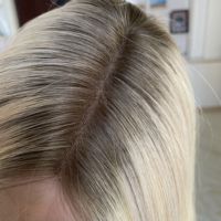 Perruque en cheveux humains vierges blonds européens en gros, sans colle, mèches, double trame, cuticules alignées, perruque en dentelle HD brute pour femmes