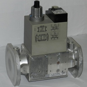 Válvula Solenoide DunGS DN65 Tipo Brida de Apertura Lenta con Doble Bobina para Uso Industrial - Product Image 3