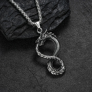 قلادة رجالية من الفولاذ المقاوم للصدأ بتصميم حيواني عتيق على شكل تنين - Product Image 3