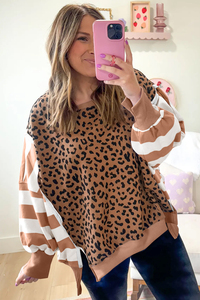 <span class=keywords><strong>Felpa</strong></span> da Donna Shewin Autunno Inverno 2025 a Righe con Collo Tondo Traspirante e Confortevole con Stampa <span class=keywords><strong>Leopardata</strong></span> e Inserti Colorati con Spacchi Laterali - Product Image 5