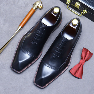 Zapatos de cuero personalizados de alta gama para hombre, hechos de cuero vacuno de primera calidad, con suela gruesa y tacones elevados. - Product Image 5