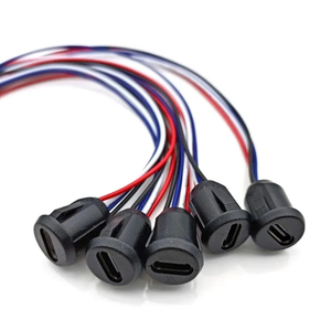 <span class=keywords><strong>Connecteur</strong></span> <span class=keywords><strong>USB</strong></span>-<span class=keywords><strong>C</strong></span> de type <span class=keywords><strong>C</strong></span> à 4 broches vers avec plaque de verrouillage d'écrou Prise <span class=keywords><strong>USB</strong></span> femelle étanche Port de prise de charge à courant élevé 2P - Product Image 6