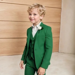 Nuovo Arrivo Estivo: Elegante Completo da Cerimonia per Bambini in Poliestere Tinto in Capo con Stampa Floreale, Ideale per Compleanni e Servizi Fotografici - Stile Piccolo Gentiluomo - Product Image 2