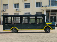 Autobus électriques de dessin animé Renqi pour les sites touristiques, les sites panoramiques, le tourisme, personnalisables, alimentés par batterie, fabriqués dans le Shandong, populaires auprès des enfants