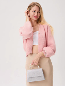 2026 Atacado Suéter Feminino Macio, Aconchegante e Fofo, Tricô Chique com Decote em V e Pele Sintética, Cardigã Elegante Abotoado de Manga Longa Cropped Felpudo - Product Image 3
