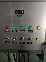Grande machine de fabrication de parfum en acier inoxydable avec agitateur, moteur de broyage, refroidisseur et filtre