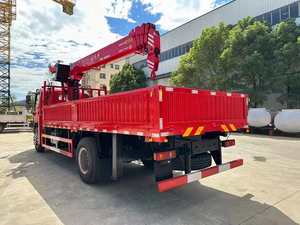 Camion-grue 4x2, grue montée sur camion, durable, capacité de 7 à 10 tonnes, conduite à gauche/droite, options d'émissions disponibles, hauteur de levage de 18 m - Product Image 4