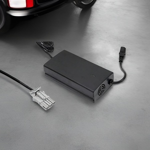 Caricabatterie Universale per Scooter Elettrico con Design Ignifugo, Ricarica Rapida QC3.0, Uscita 327W per Power Bank e Batterie Mobili - Product Image 1