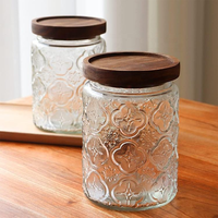 Pot en verre transparent gaufré de style bohème avec couvercle en bois naturel, récipient hermétique pour noix, épices, café, assaisonnements